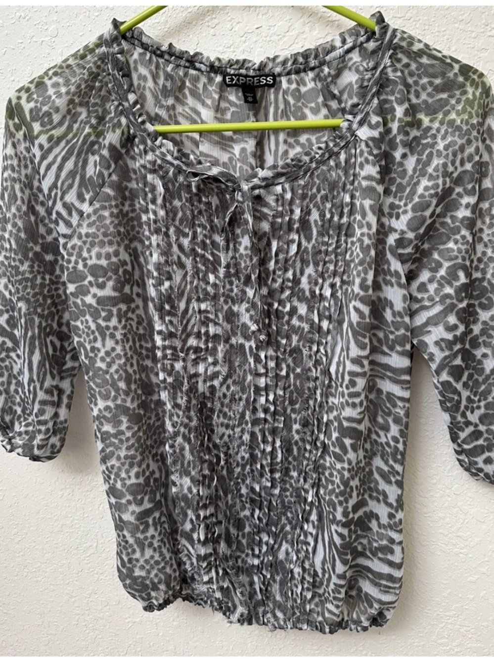 Express Gray Animal Print Pintuck Tie-Neck Blouse